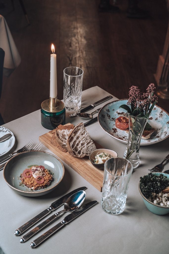 Entresol Restaurant food