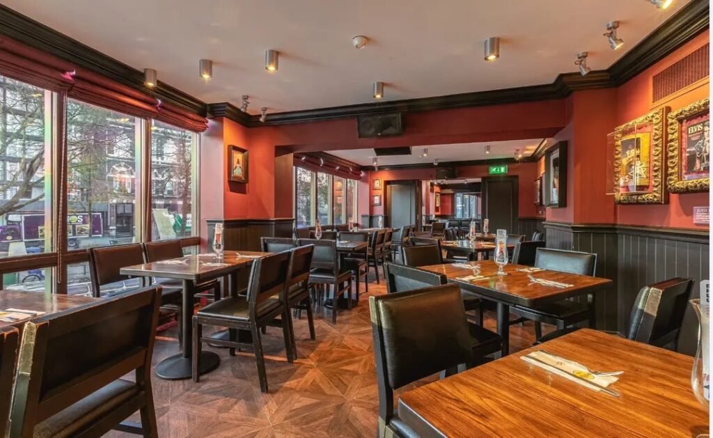 Hard Rock Cafe Amsterdam interior