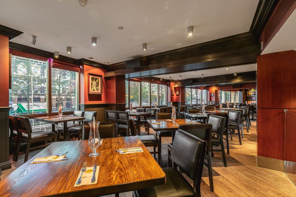 Hard Rock Cafe Amsterdam interior