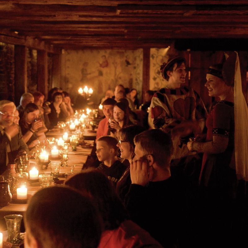 Olde Hansa group meal