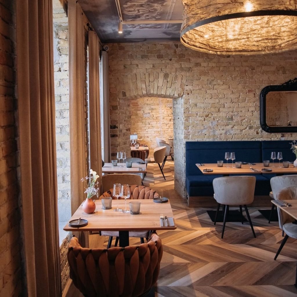 Kogu Restaurant interior