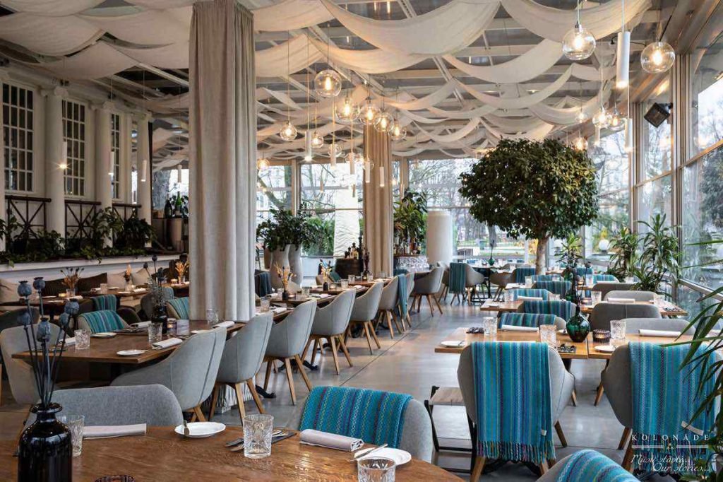 Kolonade restaurant interior