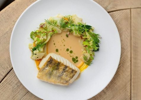 Restaurant Farm soup presentation