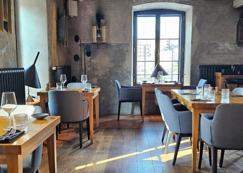 Restaurant Pull in Tallinn interior