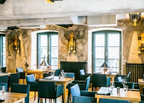 Restaurant Pull in Tallinn interior 2nd floor