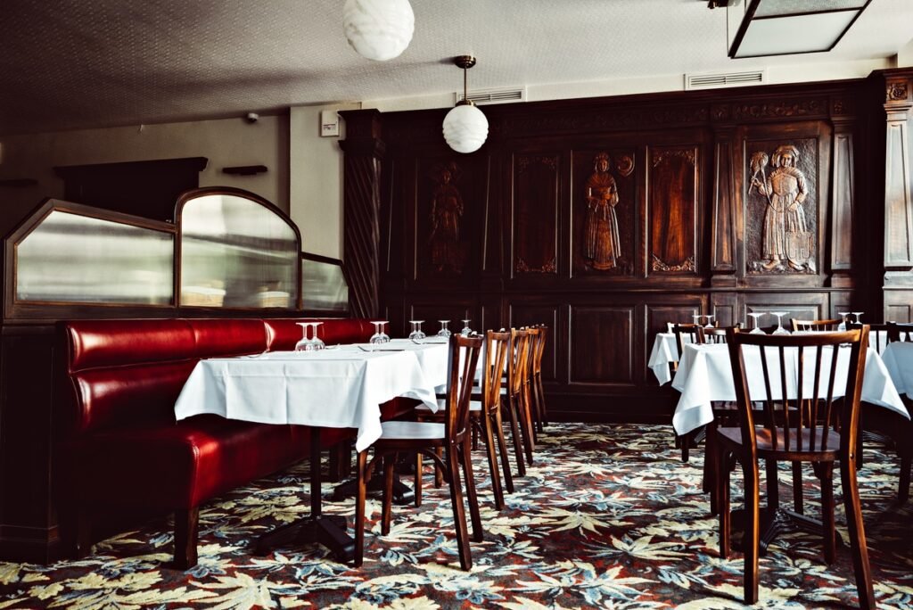 Bouillon Republic Paris interior