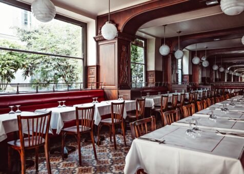 Bouillon Republique Paris interior