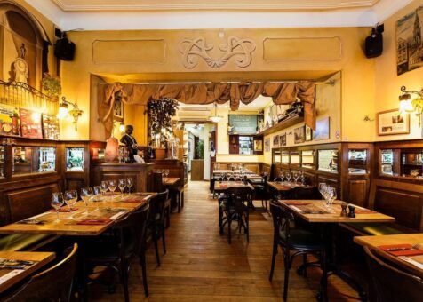 Le Zinneke Brussels interior