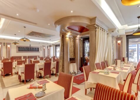 Villa Medici da Napoli interior