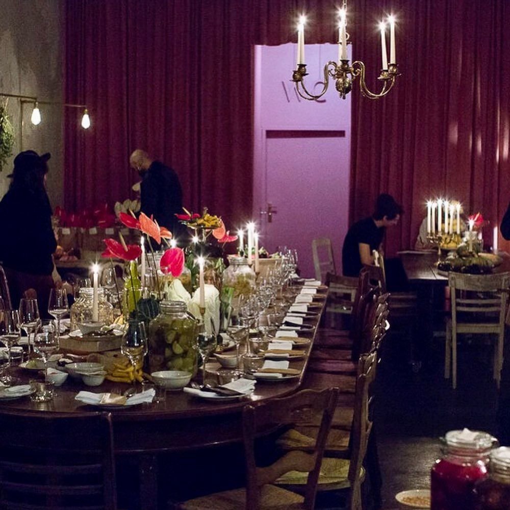 Yafo Berlin interior group meal