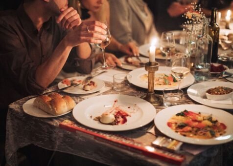 Yafo Berlin interior meal